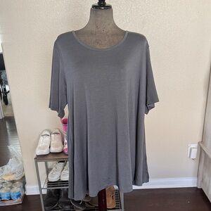 LuLaRoe Charcoal Short Sleeve Top